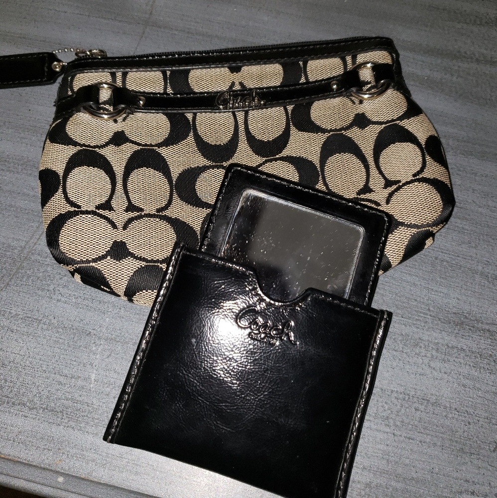 Coach clutch and mirror